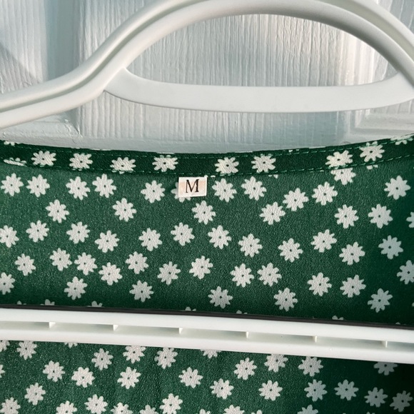 Shein Cropped Blouse - Picture 3 of 5